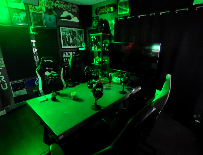 gr-studio-1